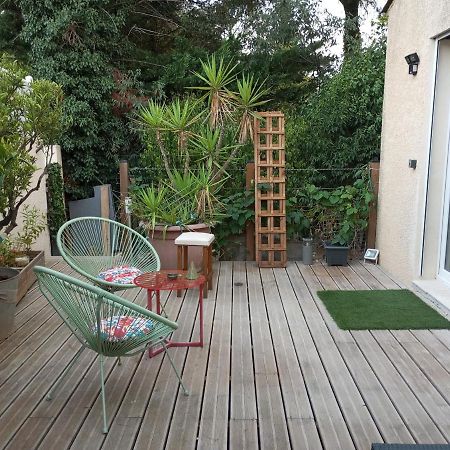 Appartamento Chez Mamiyo Gallargues-le-Montueux Esterno foto
