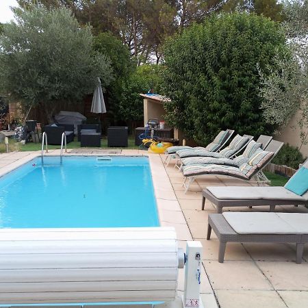 Appartamento Chez Mamiyo Gallargues-le-Montueux Esterno foto
